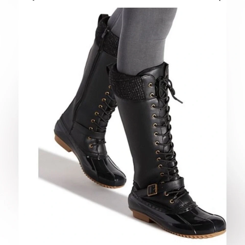 ShoeDazzle Black Meela Duck Boot